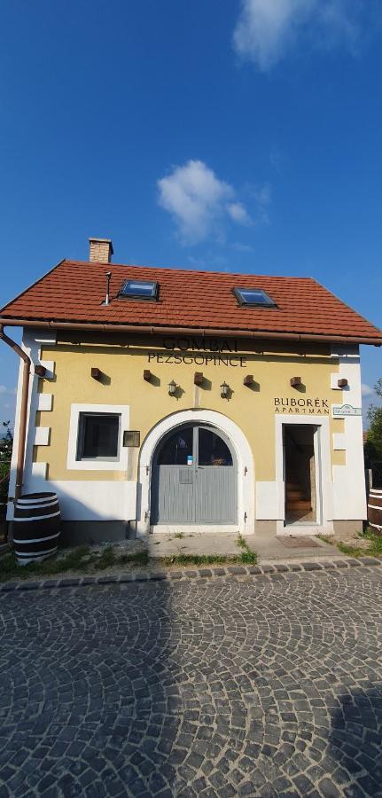 Buborek Apartman - Etyek Exterior foto