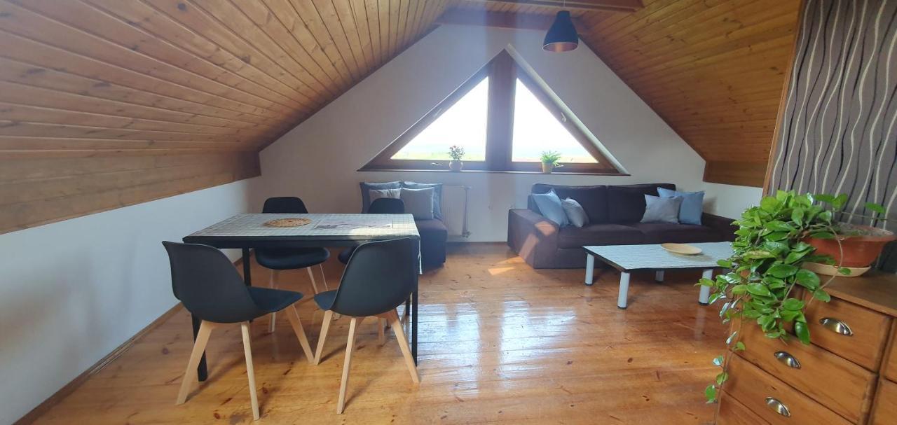 Buborek Apartman - Etyek Exterior foto